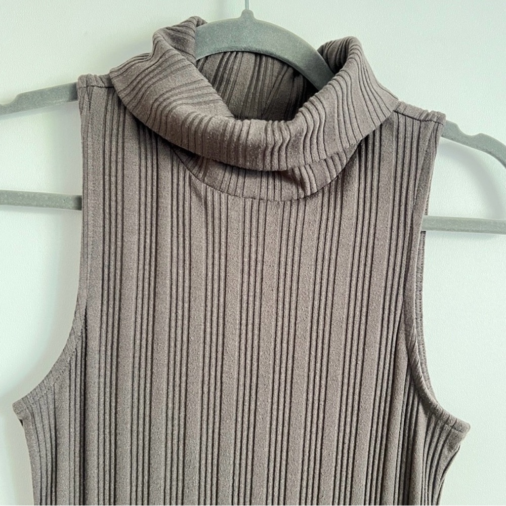Nine West Ribbed Knit Midi Dress Sleeveless Turtleneck Taupe Brown Bodycon Small - Picture 3 of 6